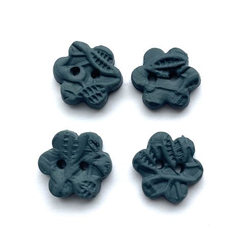 Handgjorda knappar blå blomma