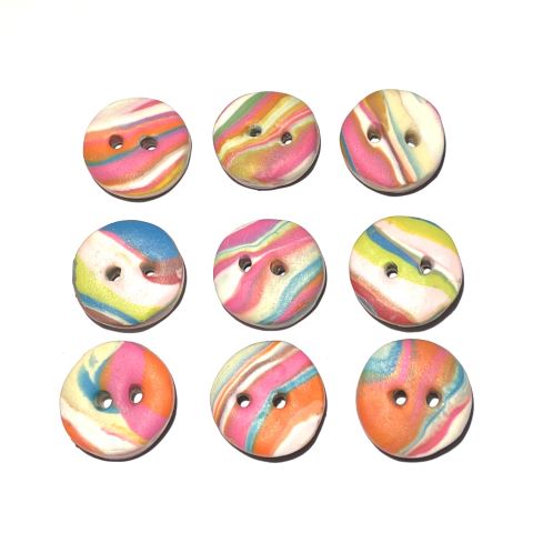 Handgjorda knappar flerfärgade