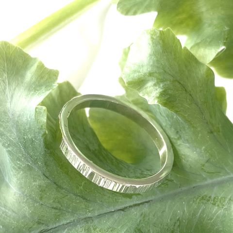 Silverring hamrad smal