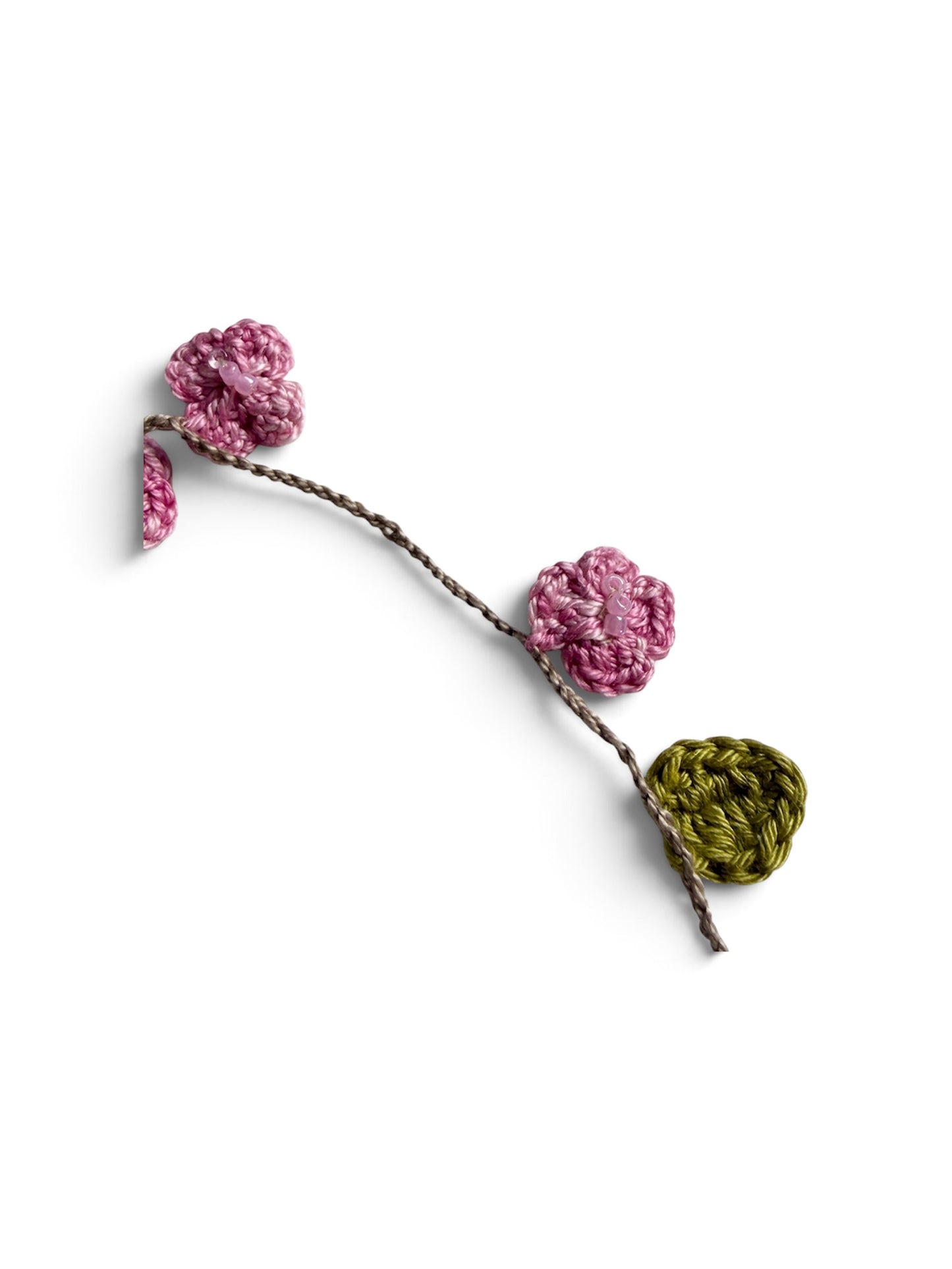 Virkat halsband/dekorband med blommor