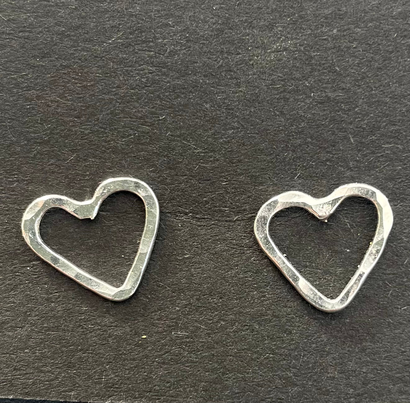 Örhängen silverhjärta, stift