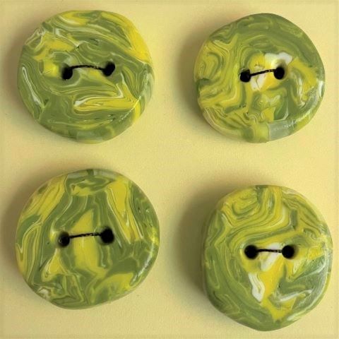 Handgjorda knappar grön/gul