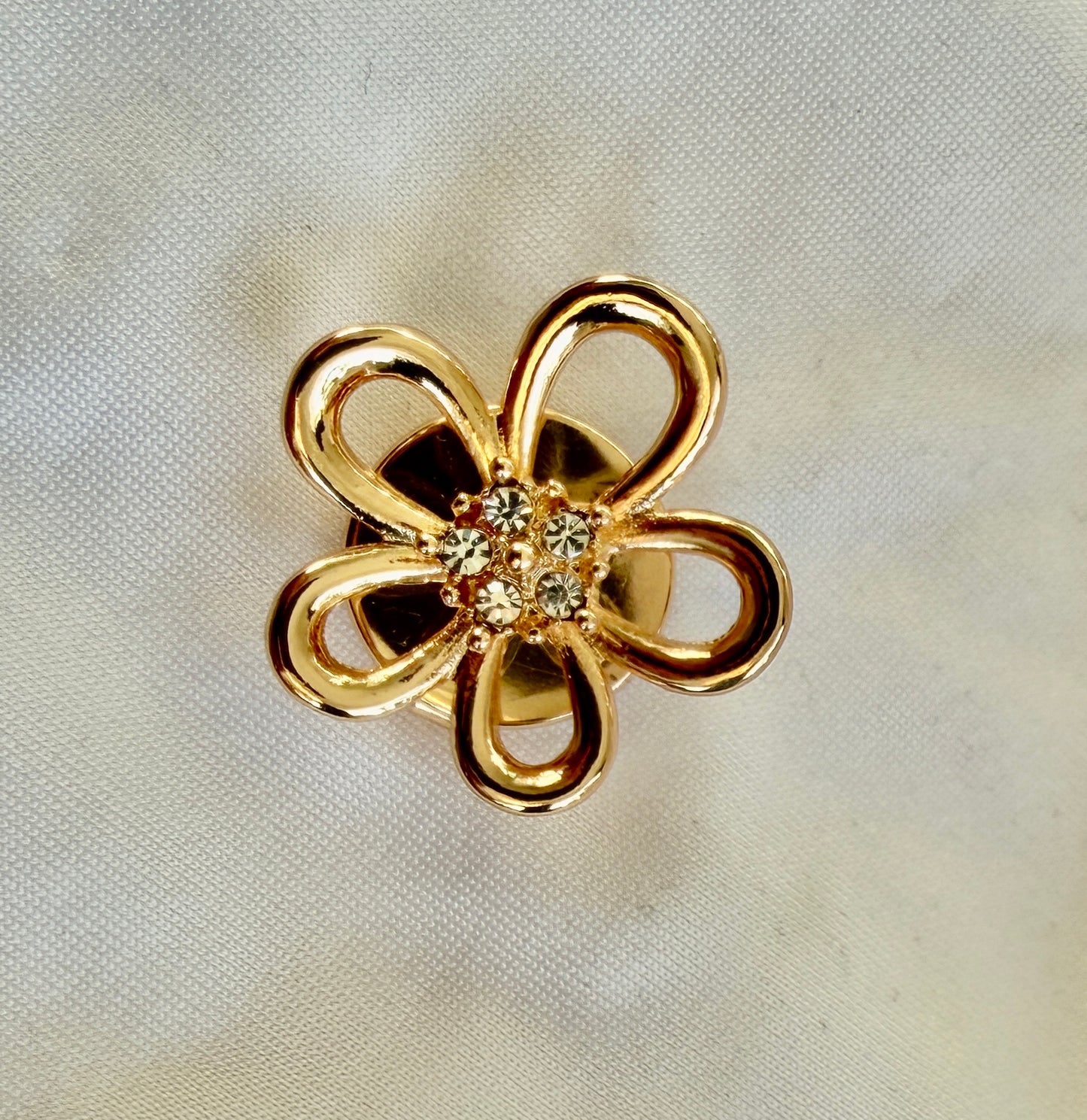 Open Gold Flower Crystal Button Charm Gold, 2-pack